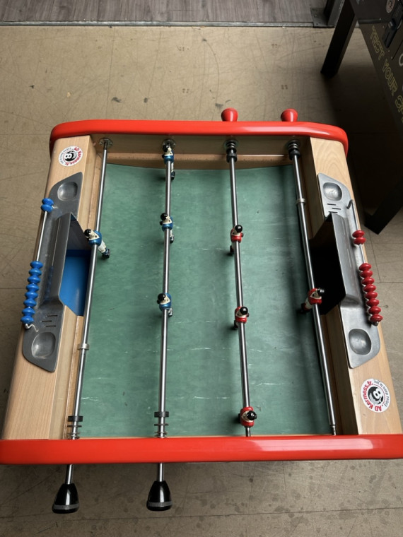 Baby-foot Bonzini 2 barres avec monnayeur OCCASION