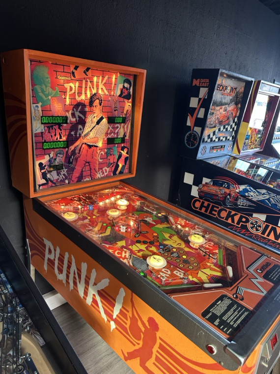 Flipper Punk Gottlieb OCCASION